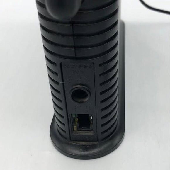 Samsung Verizon Network Extender SCS-2U01 - Picture 3 of 9